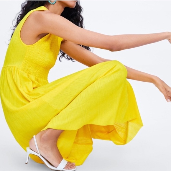 ZARA Elasticized Dress - Picture 2 of 8